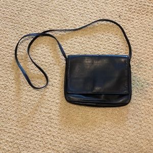 kenneth cole shoulder bag
